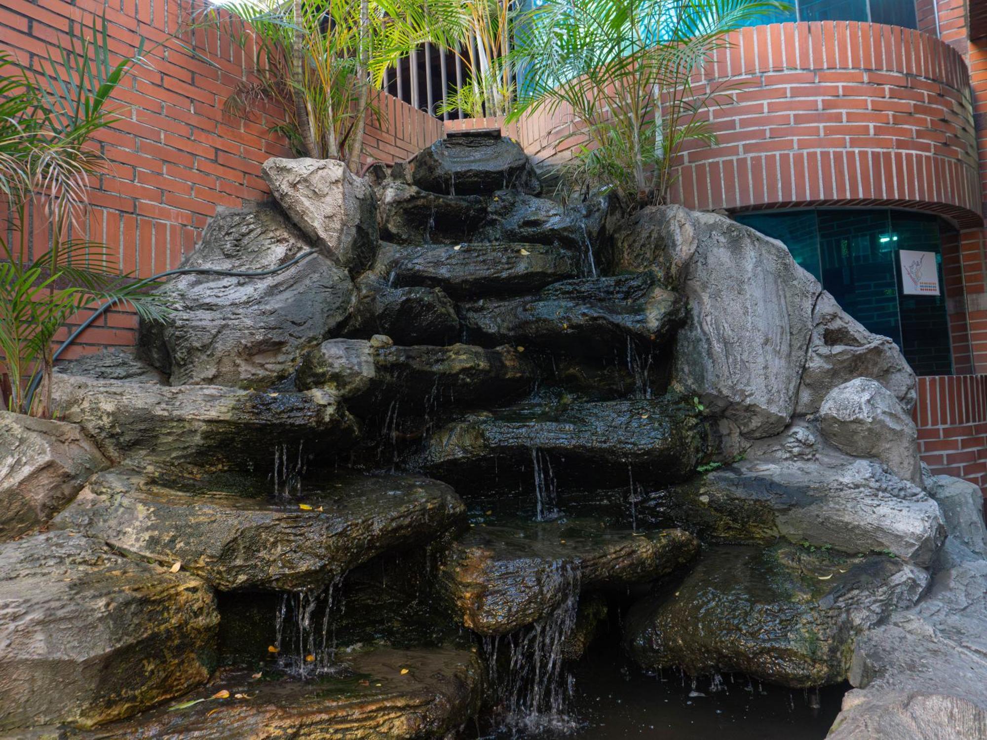 Hotel Grand Galaxie Caracas Exterior photo